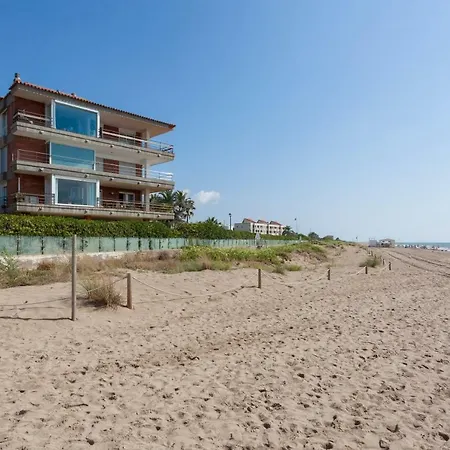 Mar- Castelldefels Beachfront Apartment- Direct Access To The Gavà