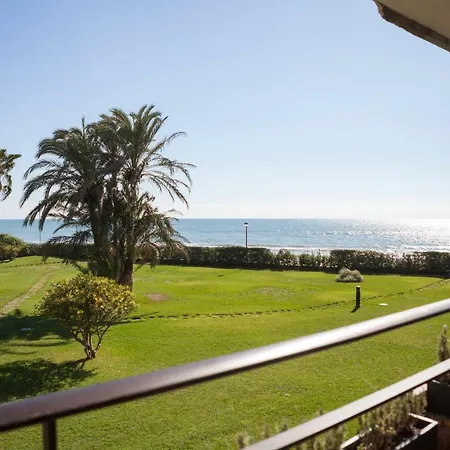 Mar- Castelldefels Beachfront Apartment- Direct Access To The * Gava