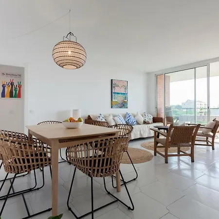 Mar- Castelldefels Beachfront Apartment- Direct Access To The Apartment