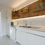 Apartment Relaxing Seafront 20 Min From Bcn *